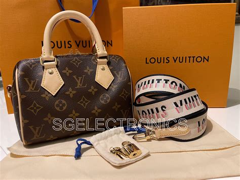 louis vuitton speedy 20 black|speedy bandoulière 20 price.